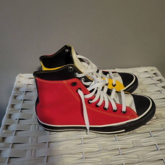 Custom design Converse - Picture 3 of 3